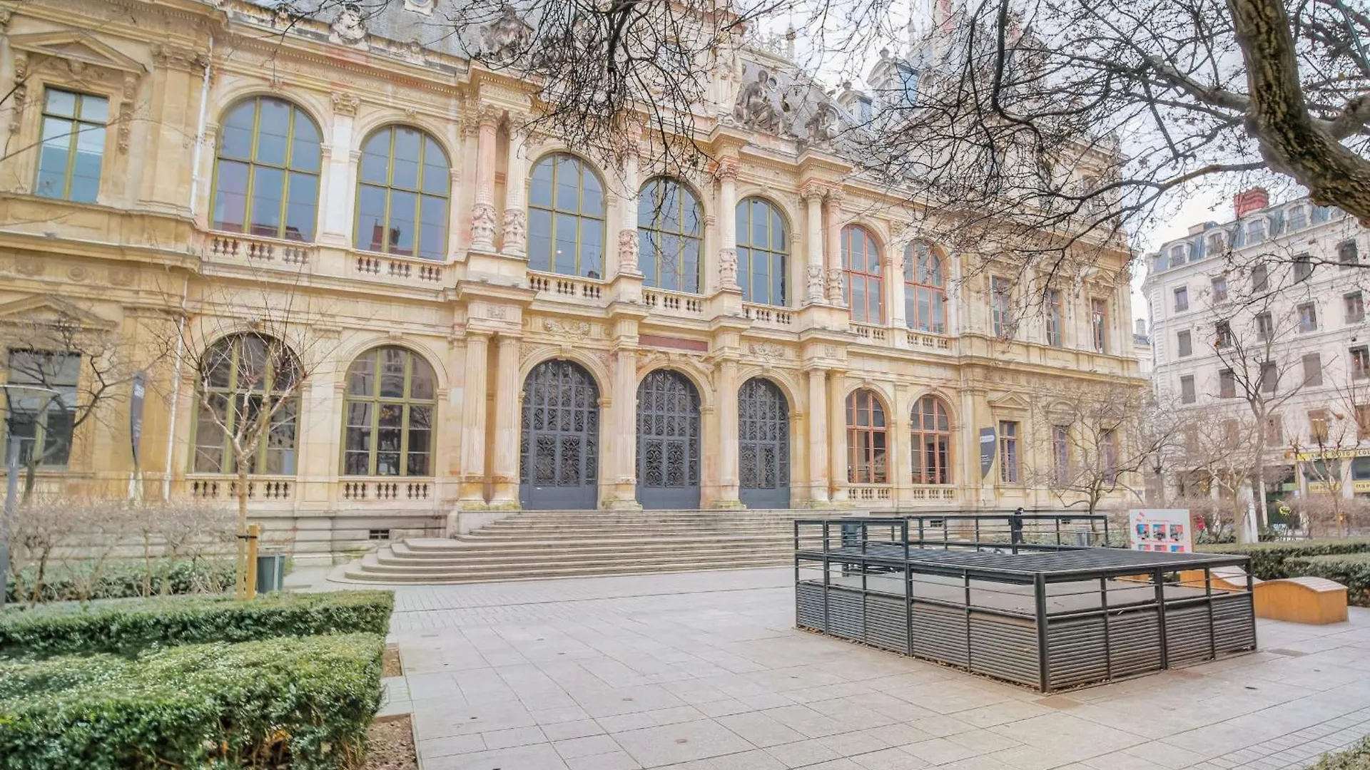 Appartement Spacieux Et Charmant A Cordeliers Lyon Frankrijk